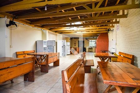 Apartamento à venda com 58m², 3 quartos e 1 vaga Apartamento à venda com 58m², 3 quartos e 1 vagaÁrea comum - Churrasqueira