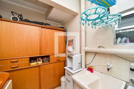 Apartamento à venda com 58m², 3 quartos e 1 vaga Apartamento à venda com 58m², 3 quartos e 1 vagaÁrea de Serviço