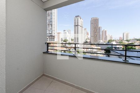 Varanda de kitnet/studio à venda com 1 quarto, 27m² em Jardim das Acácias, São Paulo