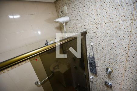 Apartamento à venda com 84m², 3 quartos e 1 vaga Apartamento à venda com 84m², 3 quartos e 1 vagaBanheiro Social