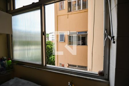 Apartamento à venda com 84m², 3 quartos e 1 vaga Apartamento à venda com 84m², 3 quartos e 1 vagaVista - Área de Serviço