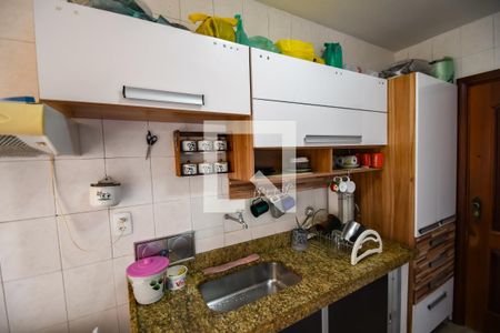 Apartamento à venda com 84m², 3 quartos e 1 vaga Apartamento à venda com 84m², 3 quartos e 1 vagaCozinha - Armários