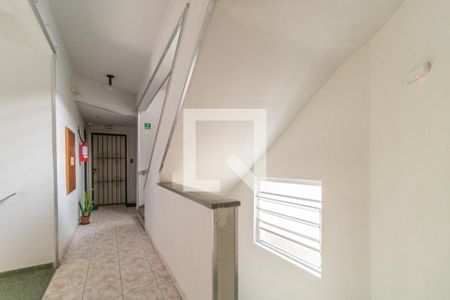 Apartamento à venda com 60m², 2 quartos e sem vagaÁrea comum - Hall