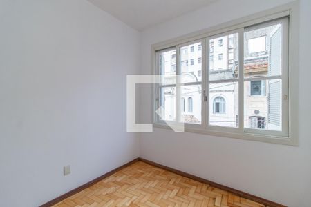 Quarto 1 de apartamento à venda com 2 quartos, 60m² em Centro Histórico, Porto Alegre