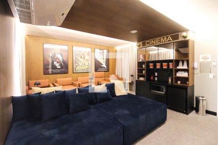 Studio à venda com 31m², 1 quarto e sem vaga Studio à venda com 31m², 1 quarto e sem vagaÁrea comum - Cinema