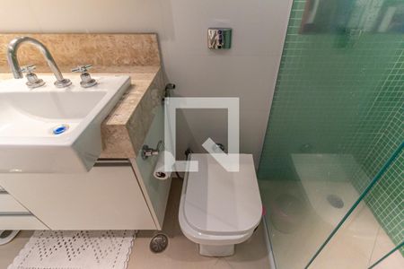 Apartamento à venda com 123m², 2 quartos e 1 vagaSuíte - Banheiro 1 - Vaso Sanitário