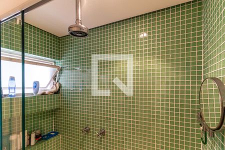 Apartamento à venda com 123m², 2 quartos e 1 vagaSuíte - Banheiro 1 - Chuveiro