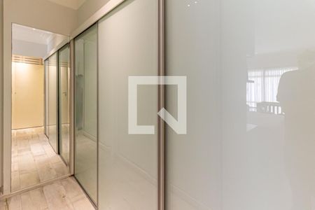 Apartamento à venda com 123m², 2 quartos e 1 vagaSuíte - Quarto 1 - Closet