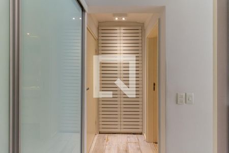 Apartamento à venda com 123m², 2 quartos e 1 vagaSuíte - Quarto 1 - Armário