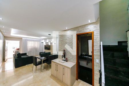 Sala de casa à venda com 3 quartos, 128m² em Sítio da Figueira, São Paulo