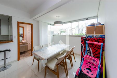 Sala de apartamento para alugar com 2 quartos, 70m² em Buritis, Belo Horizonte