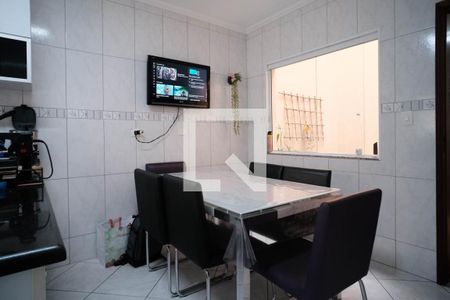 Cozinha de casa para alugar com 3 quartos, 122m² em Vila Guilhermina, São Paulo
