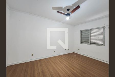Quarto 1 de apartamento para alugar com 2 quartos, 85m² em Vila Alzira, Guarujá