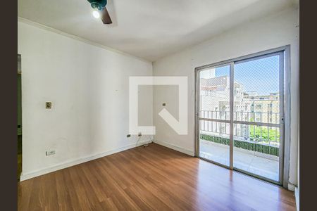 Sala de apartamento para alugar com 2 quartos, 85m² em Vila Alzira, Guarujá