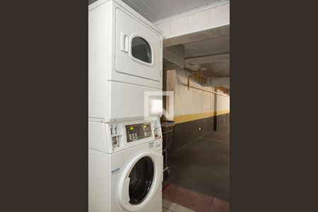 Studio à venda com 30m², 1 quarto e 1 vaga Studio à venda com 30m², 1 quarto e 1 vagaLavanderia