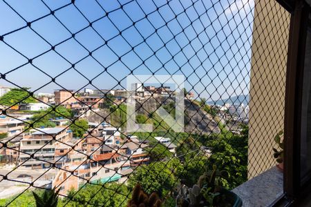 Vista da Sala de apartamento para alugar com 2 quartos, 60m² em Centro, Niterói