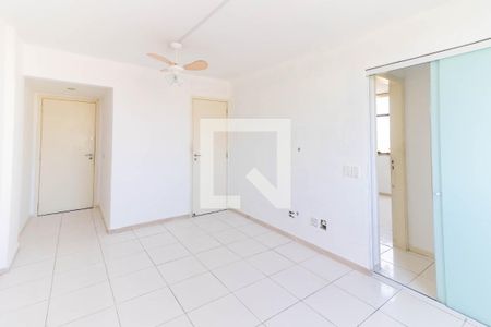 Sala de apartamento para alugar com 2 quartos, 60m² em Centro, Niterói