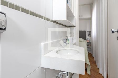 Apartamento à venda com 68m², 2 quartos e 1 vagaBanheiro da Suíte