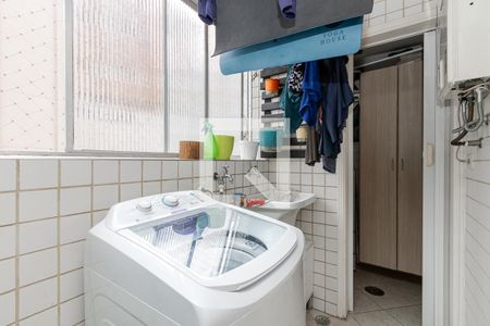 Apartamento à venda com 68m², 2 quartos e 1 vagaÁrea de Serviço