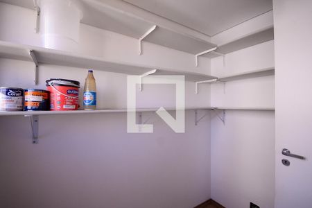 Apartamento para alugar com 420m², 4 quartos e 4 vagas Apartamento para alugar com 420m², 4 quartos e 4 vagasÁrea de Serviço