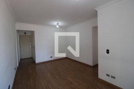 Sala de apartamento para alugar com 3 quartos, 68m² em Vila Isa, São Paulo