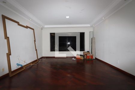 Sala de casa à venda com 2 quartos, 232m² em Vila Graciosa, São Paulo
