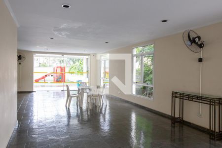 Apartamento para alugar com 70m², 3 quartos e 1 vaga Apartamento para alugar com 70m², 3 quartos e 1 vagaÁrea Comum - Salão de festa