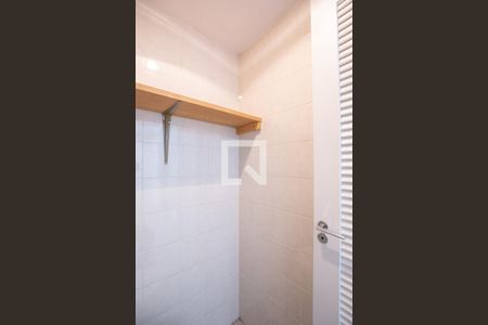 Apartamento para alugar com 70m², 3 quartos e 1 vaga Apartamento para alugar com 70m², 3 quartos e 1 vagaBanheiro de serviço