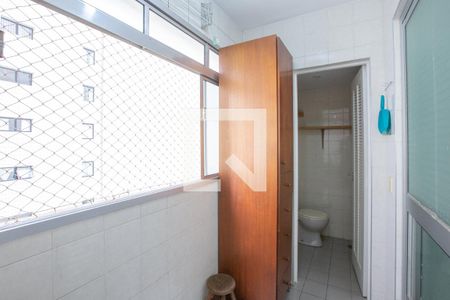 Apartamento para alugar com 70m², 3 quartos e 1 vaga Apartamento para alugar com 70m², 3 quartos e 1 vagaLavanderia