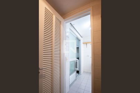 Apartamento para alugar com 70m², 3 quartos e 1 vaga Apartamento para alugar com 70m², 3 quartos e 1 vagaBanheiro de serviço