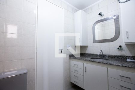 Apartamento para alugar com 70m², 3 quartos e 1 vaga Apartamento para alugar com 70m², 3 quartos e 1 vagaBanheiro