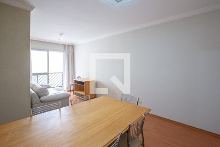 Apartamento para alugar com 70m², 3 quartos e 1 vaga Apartamento para alugar com 70m², 3 quartos e 1 vagaSala jantar e estar
