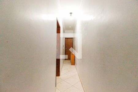 Casa à venda com 130m², 3 quartos e 2 vagasCorredor