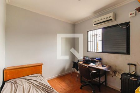 Quarto 1 de casa à venda com 3 quartos, 130m² em Vila Carrão, São Paulo