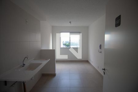 Apartamento para alugar com 2 quartos, 33m² em Itaquera, São Paulo