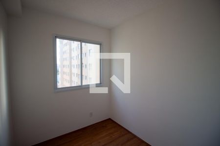 Quarto 2 de apartamento para alugar com 2 quartos, 33m² em Itaquera, São Paulo