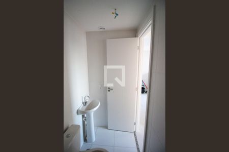 Banheiro de apartamento para alugar com 2 quartos, 33m² em Itaquera, São Paulo