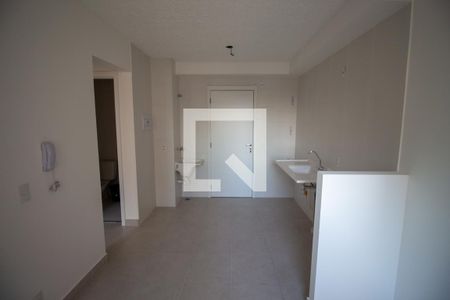 Sala de apartamento para alugar com 2 quartos, 33m² em Itaquera, São Paulo