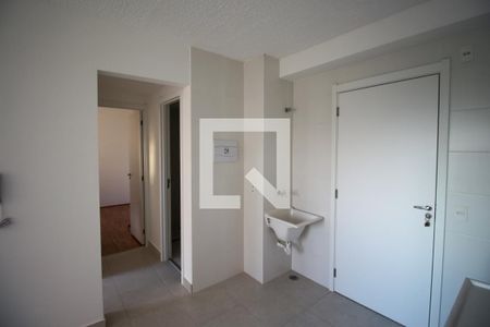 Cozinha / Área de Serviço de apartamento para alugar com 2 quartos, 33m² em Itaquera, São Paulo