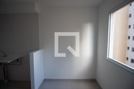 Sala de apartamento para alugar com 2 quartos, 33m² em Itaquera, São Paulo