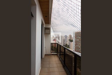 SACADA de apartamento à venda com 3 quartos, 172m² em Vila Itapura, Campinas
