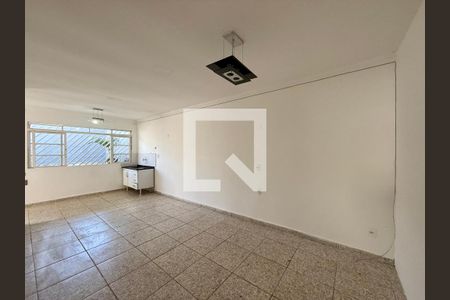 Sala/Cozinha de casa para alugar com 1 quarto, 45m² em Jardim Aeroporto, São Paulo