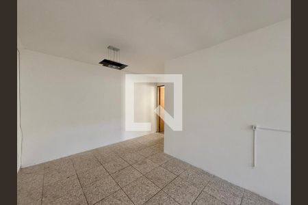 Sala/Cozinha de casa para alugar com 1 quarto, 45m² em Jardim Aeroporto, São Paulo