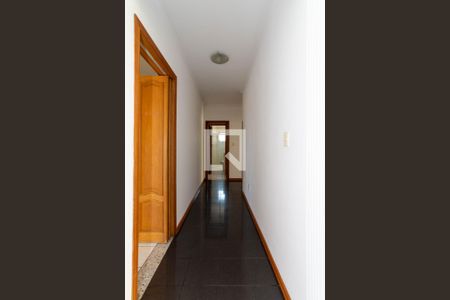 Corredor de apartamento para alugar com 3 quartos, 93m² em Vila São Judas Tadeu, Guarulhos