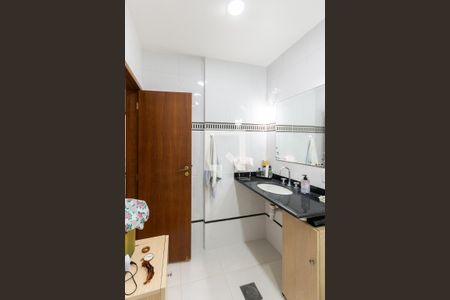 Apartamento à venda com 128m², 3 quartos e 1 vagaBanheiro 1