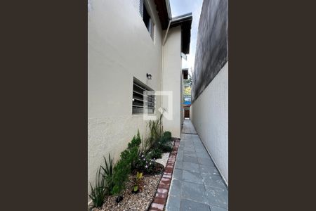 Casa à venda com 180m², 3 quartos e 1 vagaCorredor