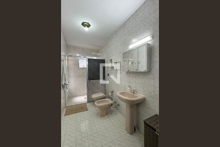 Casa à venda com 180m², 3 quartos e 1 vagaBanheiro Corredor