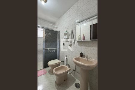 Banheiro da Suíte 1 de casa à venda com 3 quartos, 180m² em Nova Aldeinha/aldeia, Barueri