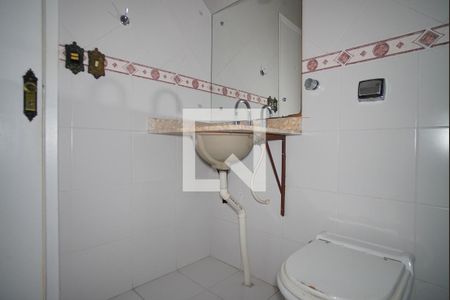 Banheiro Corredor de kitnet/studio para alugar com 1 quarto, 31m² em Mont’serrat, Porto Alegre
