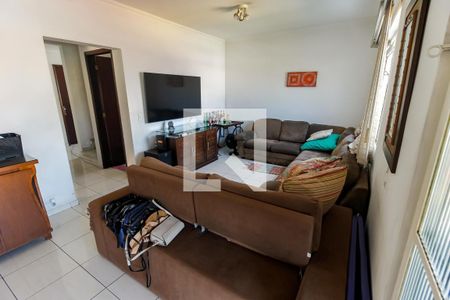 Casa à venda com 310m², 4 quartos e 3 vagasSala